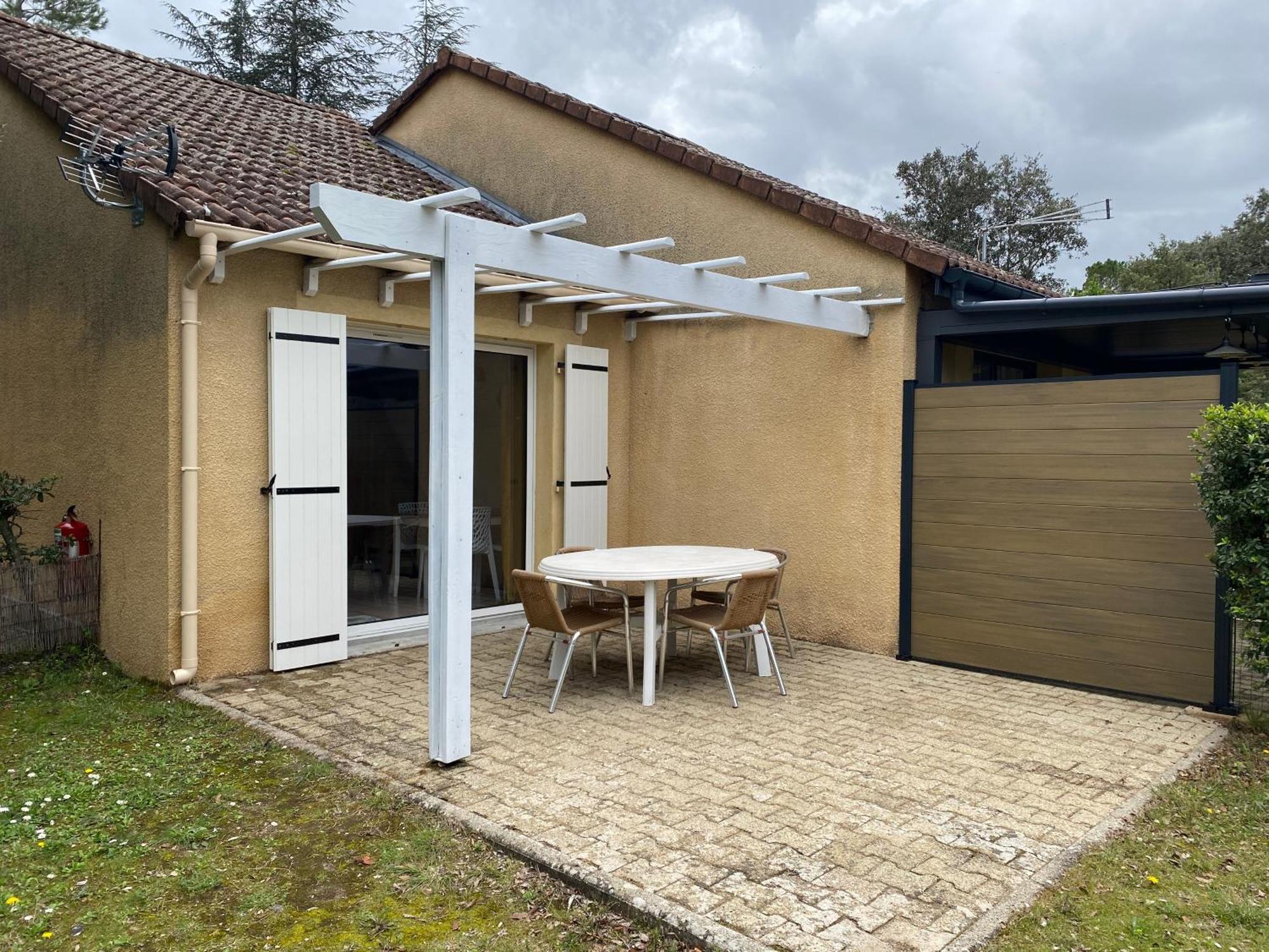 Villa La O'Liso Gorges De L'Ardeche Salavas Exterior foto